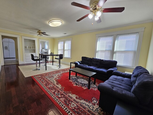 Building Photo - 29 Bailey Rd