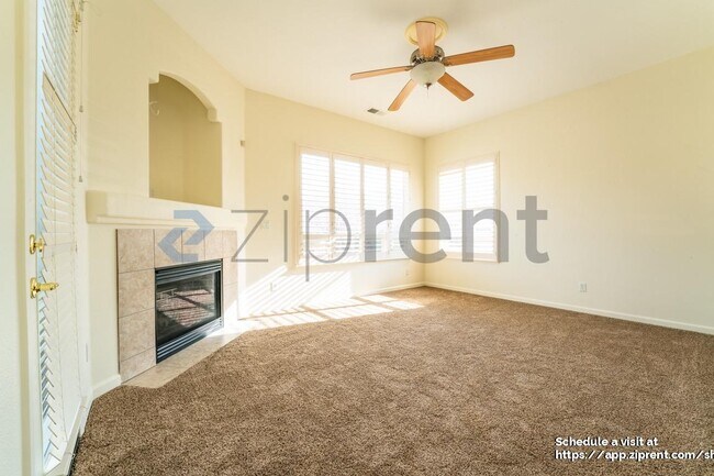 Foto del edificio - 100 Canterbury Ct