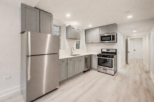 Foto del edificio - 1437 W Oakdale Ave