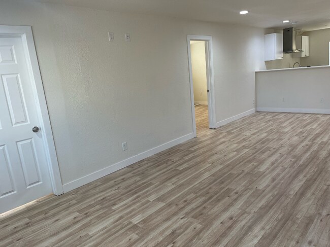 Foto del edificio - 542 E Barnard St