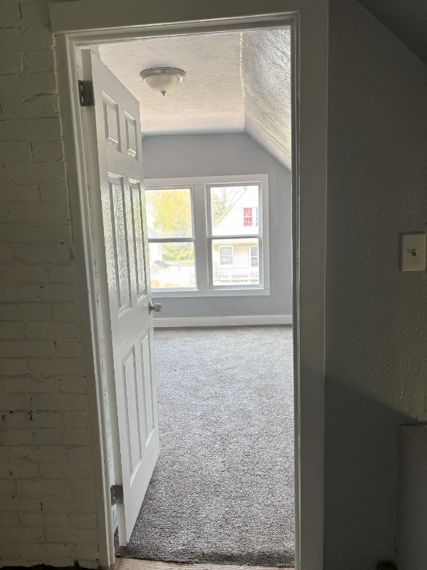 Foto del edificio - 2833 E 100th St