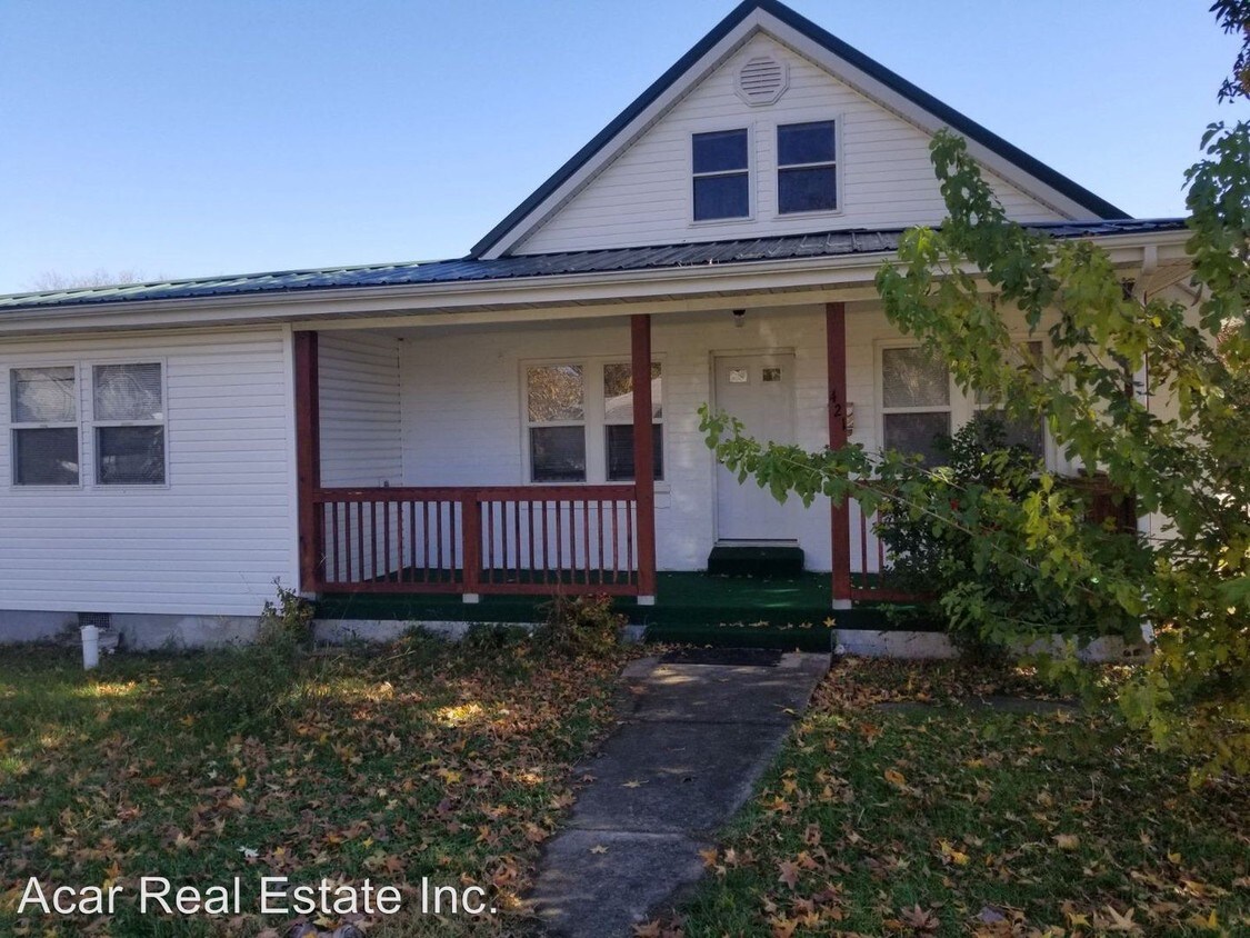Foto principal - 4 br, 2.5 bath House - 421 E Scioto