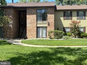 Building Photo - 110B Red Cedar Ct