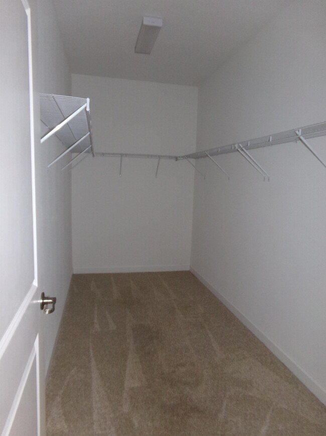 Foto del edificio - 3135 Dark Sky Dr