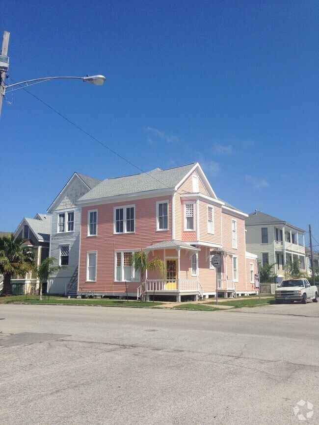 Condos For Rent in Galveston, TX 117 Rentals