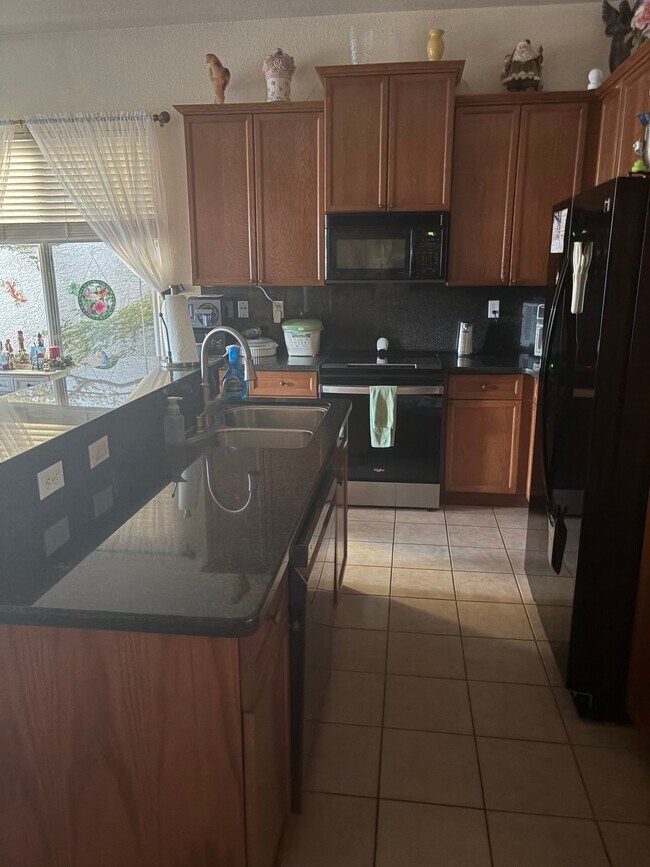 Foto del edificio - 3576 Husch Way