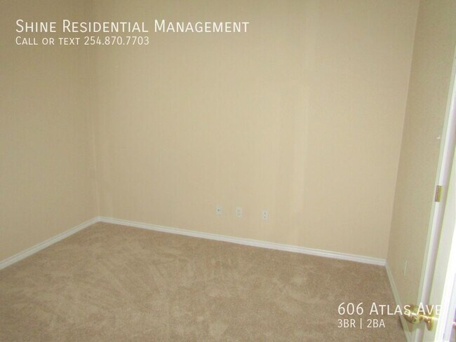Building Photo - 606 Atlas Ave