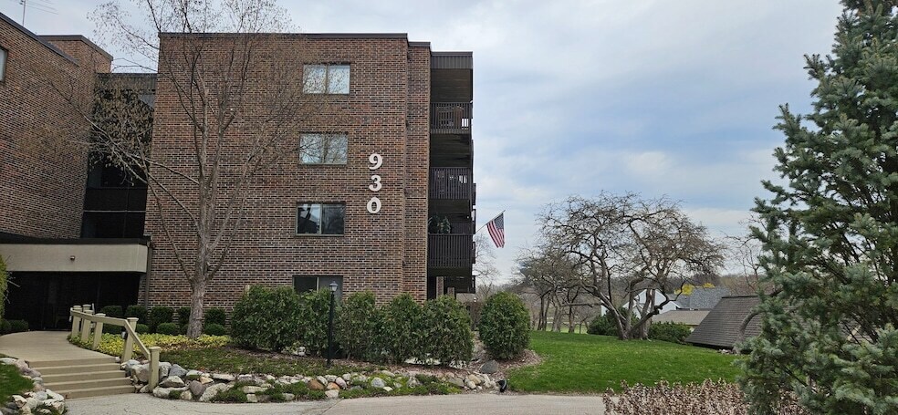 Foto principal - 930 Taylor Dr