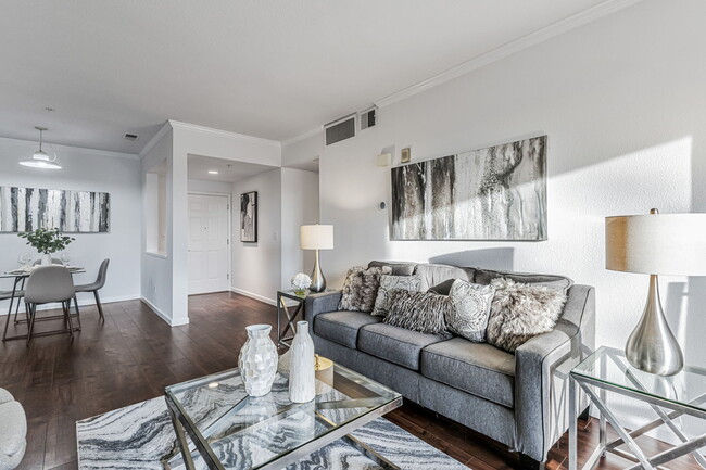 Foto del edificio - 38700 Tyson Ln