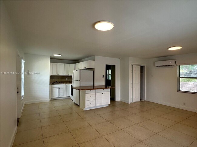 Foto del edificio - 1411 N Dixie Hwy