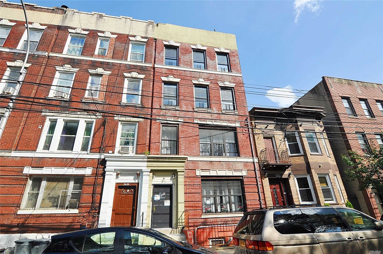Primary Photo - 34-21 9th St