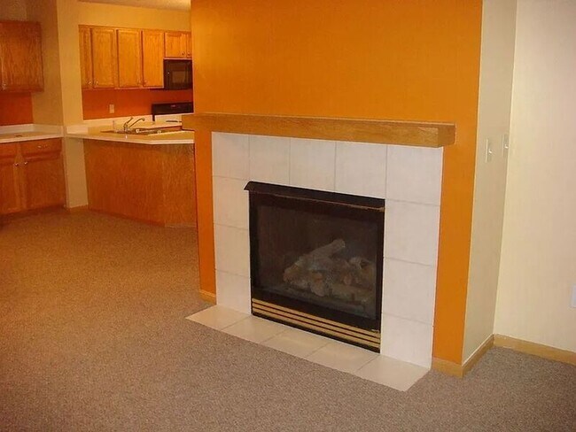 Foto del edificio - 10875 181st Ln NW