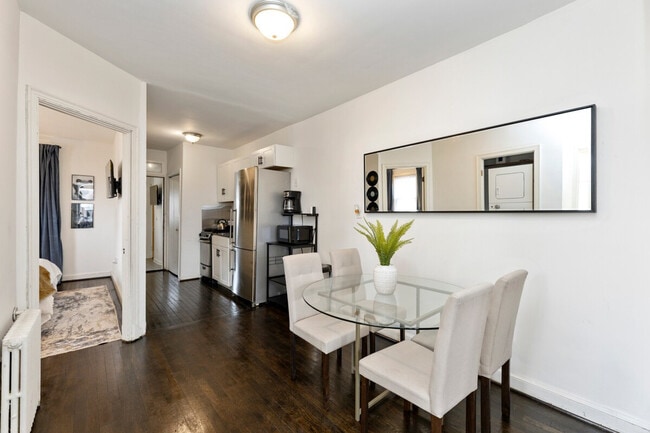 Building Photo - 1501 17th St SE