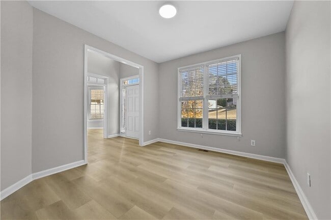 Foto del edificio - 137 Towne Park Dr