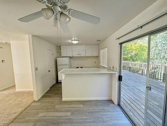 Building Photo - 53-55 Elizabeth Way