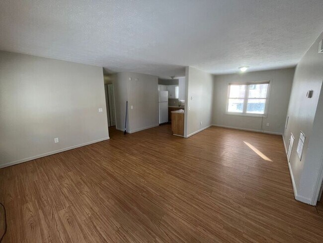 Foto del edificio - 107 Peck St