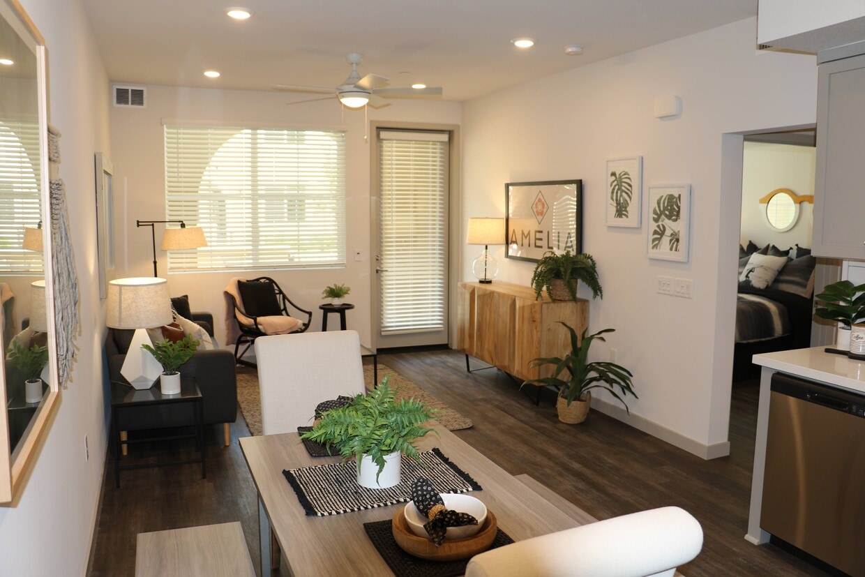 Amelia Apartments in Camarillo, CA