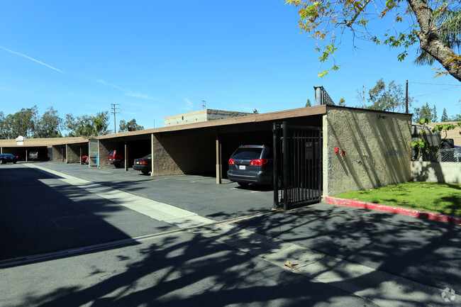 Building Photo - Lewis Country Woods Apartments