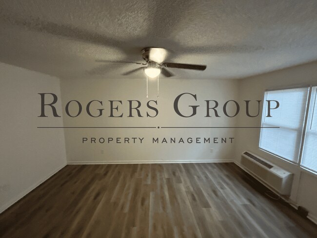 Foto del edificio - #450 - 109-111 Holly Ct Duplex