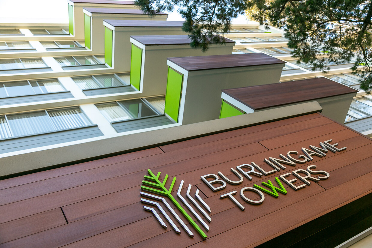 Bienvenido a Burlingame Towers. - Burlingame Towers