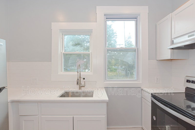 177 Winthrop St Unit Apt 1, Brockton, MA 02301 Condo for Rent in