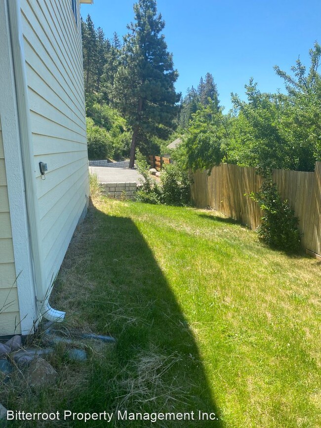 Building Photo - 3 br, 2 bath House - 2105 Gilbert Street