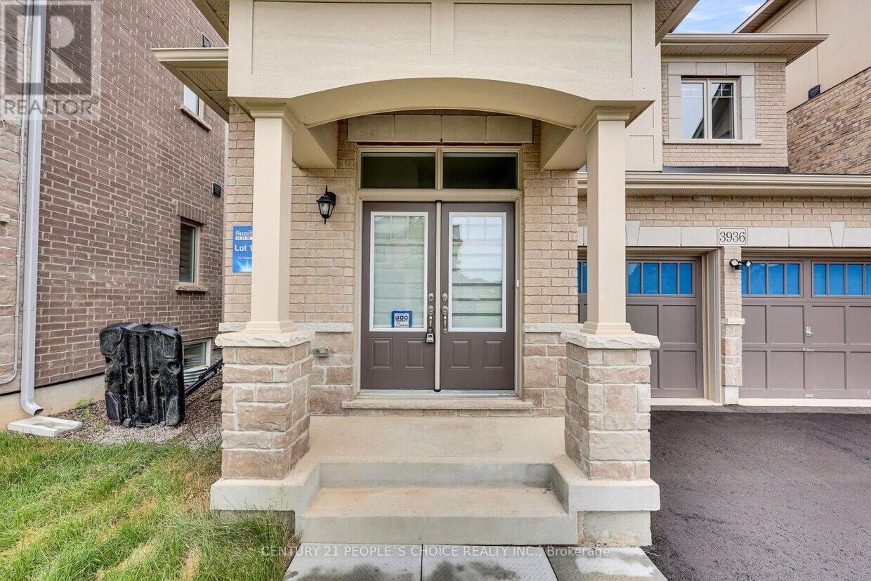 Photo principale - 3936 Leonardo St