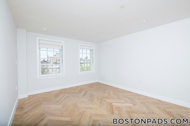 Foto del edificio - 12 Commonwealth Ave