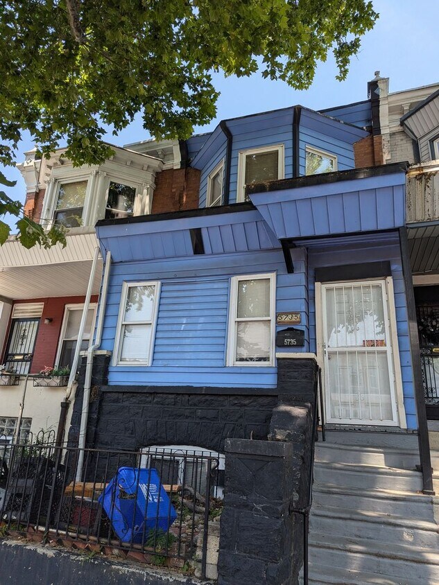 Primary Photo - Spacious Home - West Philadelphia