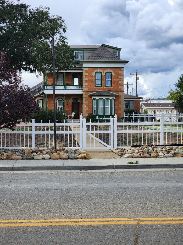 100 Bauer Ave Unit Top floor, Mancos, CO 81328 Room for Rent in