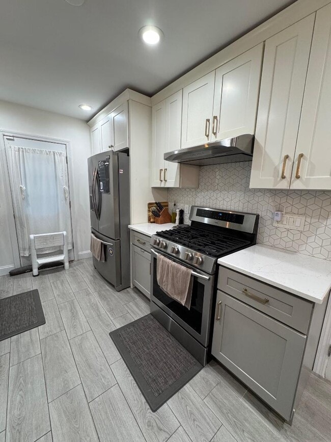 Building Photo - 86 Devonshire Dr