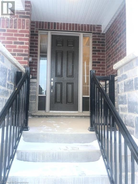 Building Photo - 10 Grassbourne Ave.