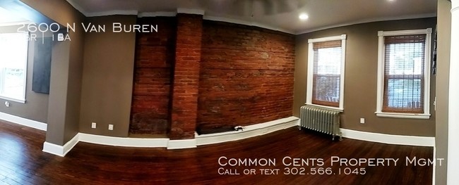 Building Photo - 2600 N Van Buren St