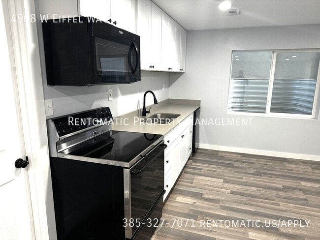 Building Photo - 4908 Eiffel Wy