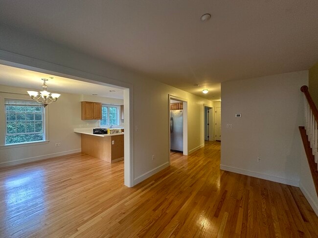 Building Photo - 18 Edgemoor Cir