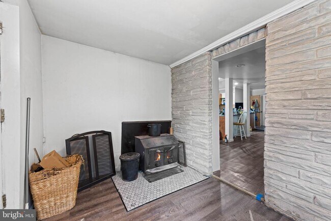 Foto del edificio - 9106 Ballard Ln