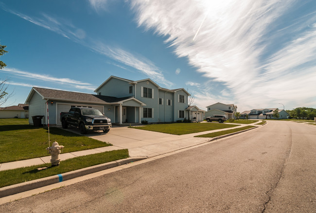 Foto del edificio - Minot AFB Homes