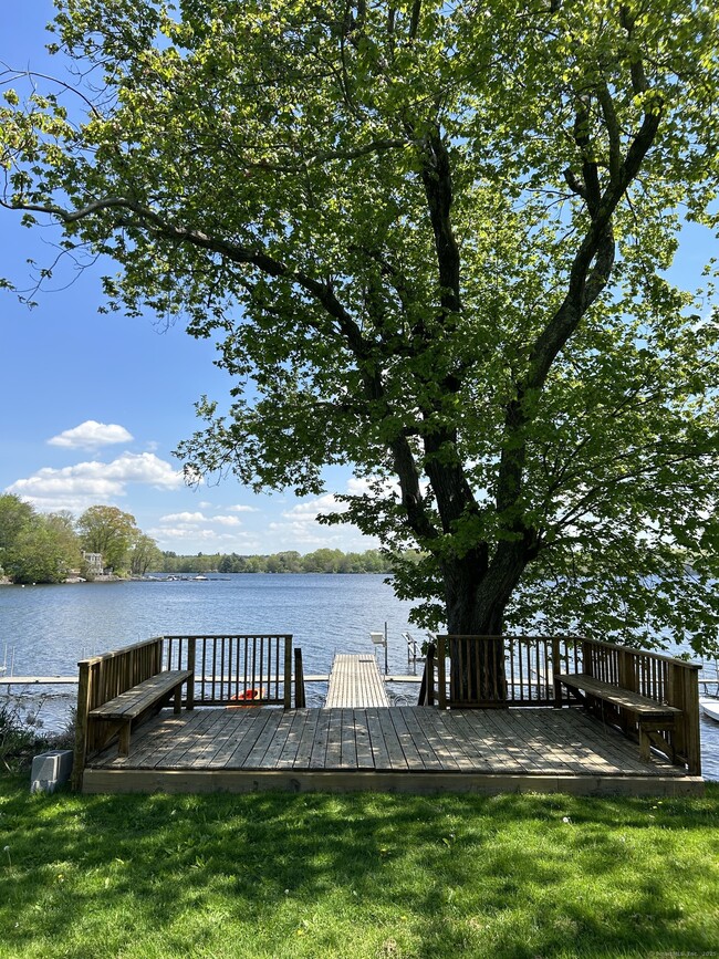 Building Photo - 410 Bantam Lake Rd