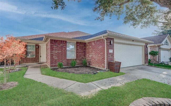 Building Photo - 18831 S Wimbledon Dr