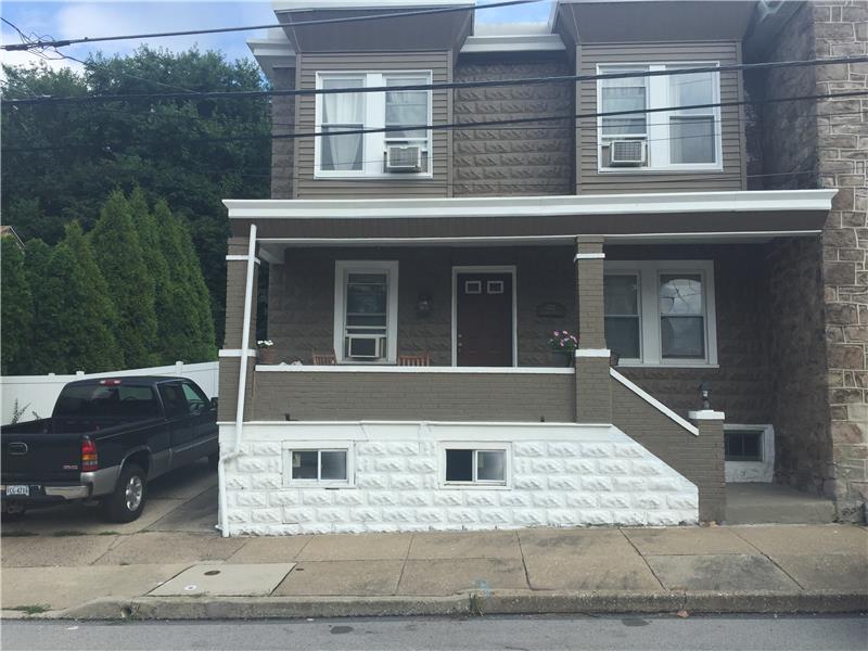 Primary Photo - 322 Manor Ave