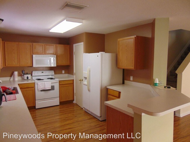 Foto del edificio - 12108 Fern Haven Ave