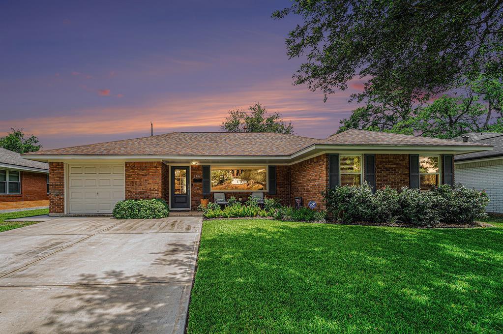Foto principal - 2306 Cheshire Ln