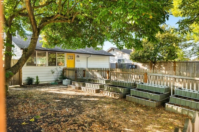 Building Photo - 123 Martin Luther King Jr Way