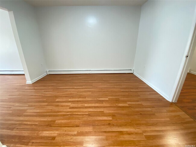 Foto del edificio - 79-46-79-78 78th Ave