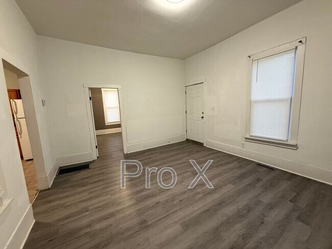 Building Photo - 820 N Indiana Ave