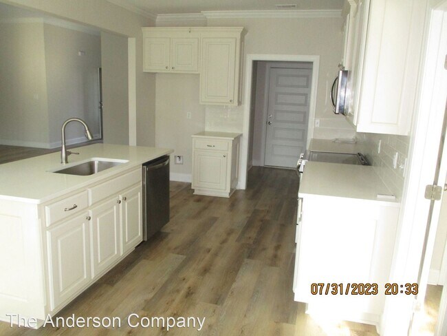 Building Photo - 4 br, 3 bath House - 219 Buck Run