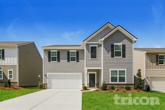 Building Photo - 192 Hynes St