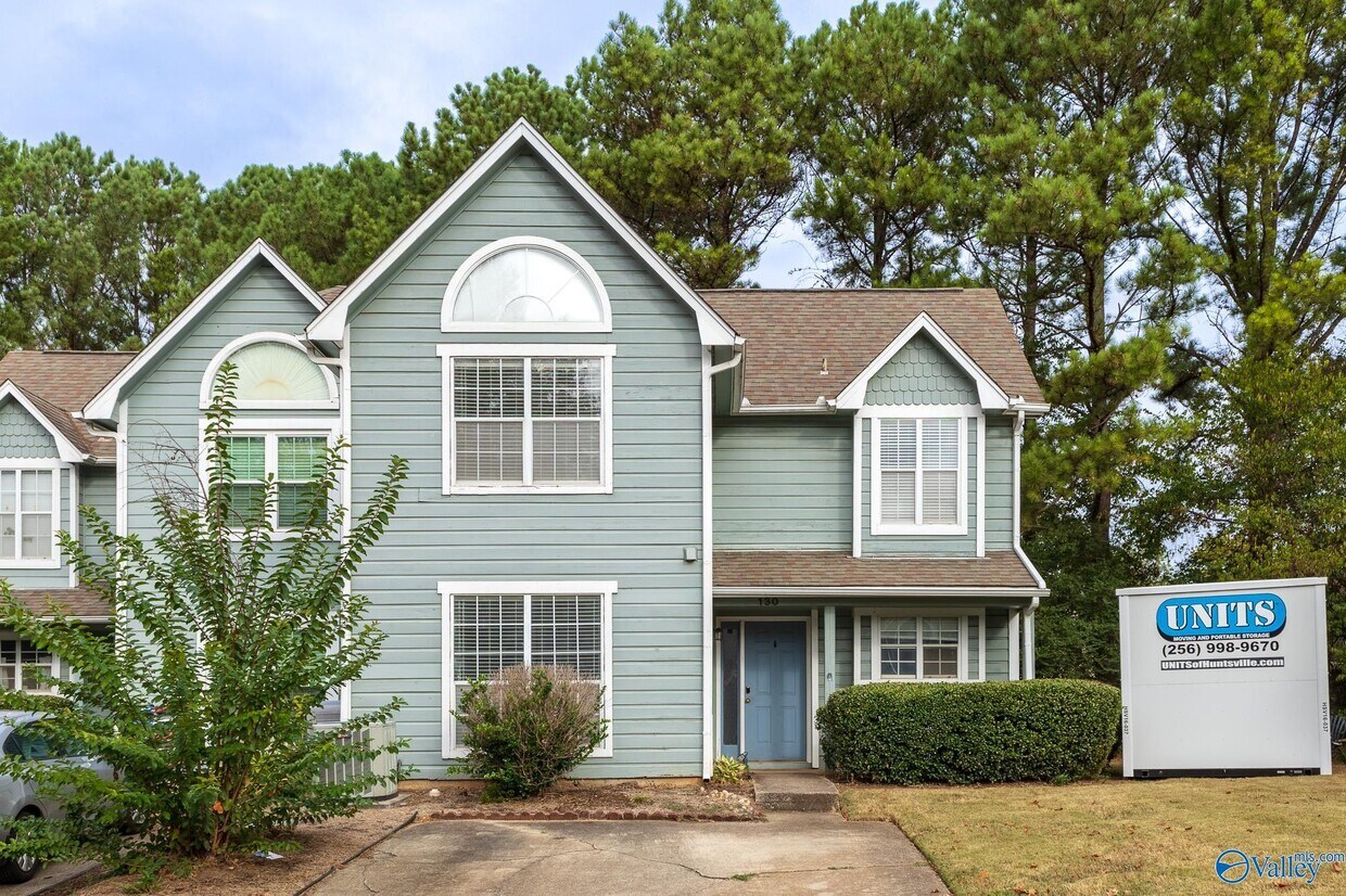 Primary Photo - 130 Stone Meadow Ln