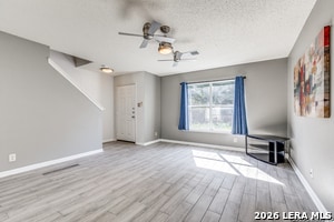 Foto del edificio - 8839 Breezefield