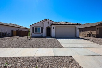 Building Photo - 25369 N 172nd Dr